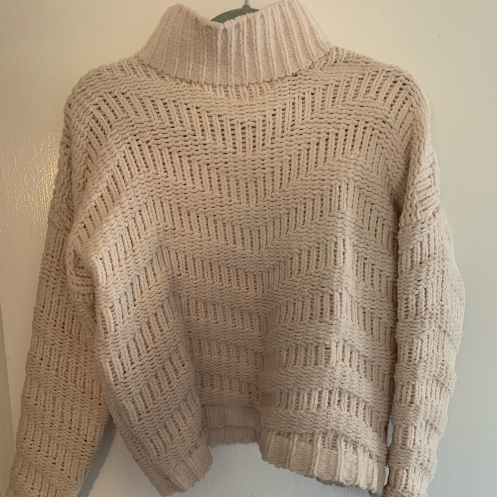 Moon & Madison knit sweater